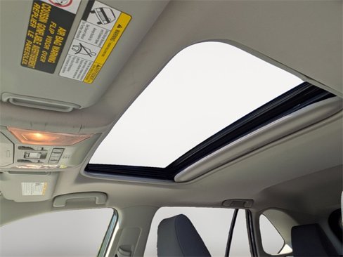 Used 2020 Toyota RAV4 XLE image 11