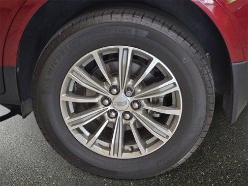 Used 2018 Cadillac XT5 Luxury w/ Driver Awareness Package image 34