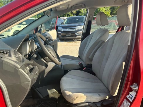 Used 2015 MAZDA MAZDA5 Sport image 12