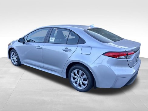 New 2025 Toyota Corolla LE image 3