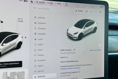 Used 2021 Tesla Model Y Performance image 48