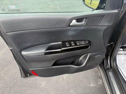 Used 2017 Kia Sportage SX image 23