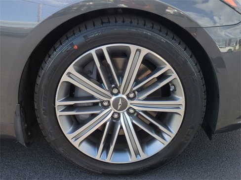 Used 2018 Genesis G80 3.8 w/ Option Group 02 image 10