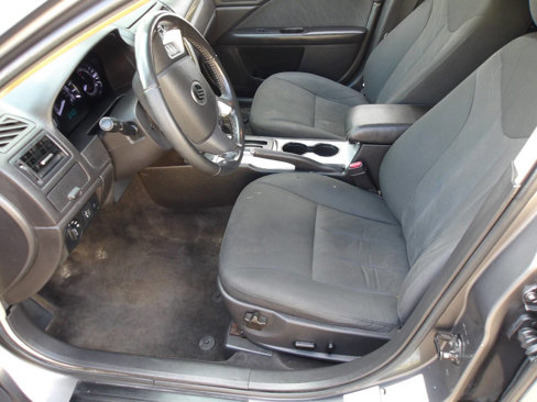 Used 2011 Mercury Milan w/ 102A Rapid Spec Order Code image 5