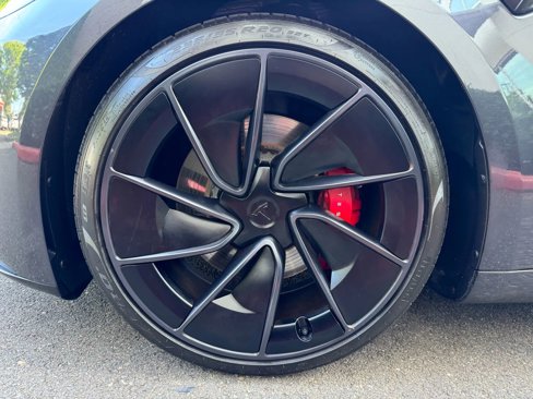 Used 2024 Tesla Model 3 Performance image 20