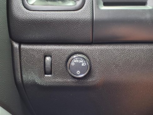 Used 2021 Chevrolet Colorado LT image 26