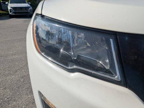 Used 2019 Jeep Compass Limited image 10