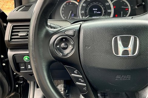 Used 2015 Honda Accord Touring image 15