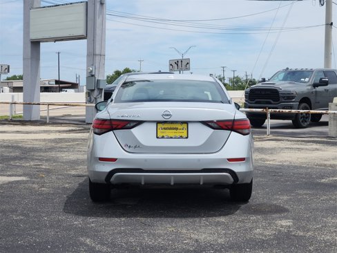 Used 2023 Nissan Sentra SV image 6