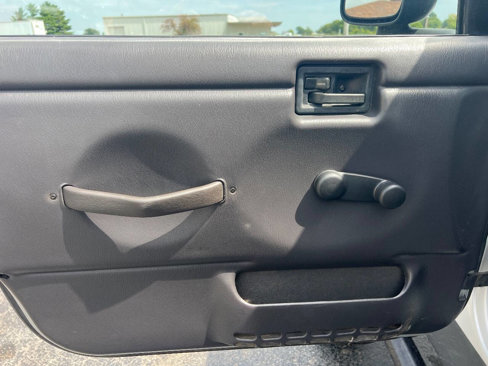 Used 2003 Jeep Wrangler Sport image 12