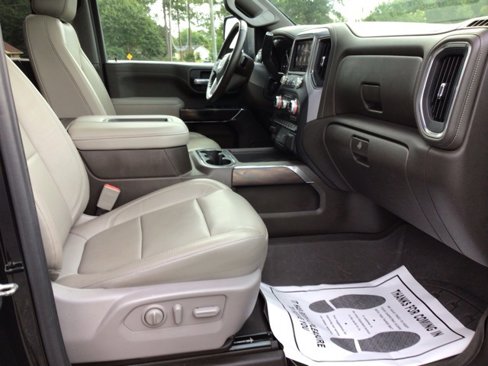 Used 2020 GMC Sierra 2500 SLT w/ SLT Premium Plus Package image 28