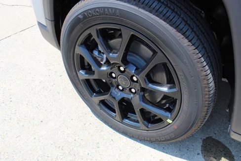 New 2025 Jeep Compass Latitude w/ Altitude Special Edition image 3