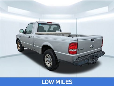 Used 2009 Ford Ranger XL image 4