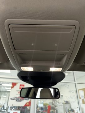 Used 2020 Ford Escape Titanium image 21