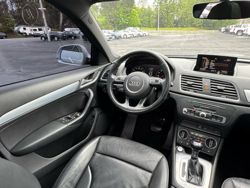 Used 2018 Audi Q3 2.0T Premium w/ Convenience Package image 22
