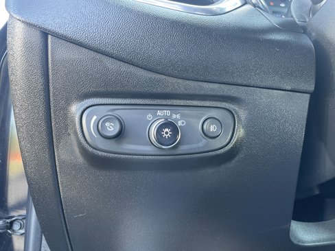 Certified 2020 Chevrolet Equinox LT image 31