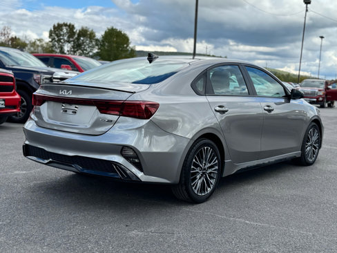 Used 2023 Kia Forte GT-Line image 5