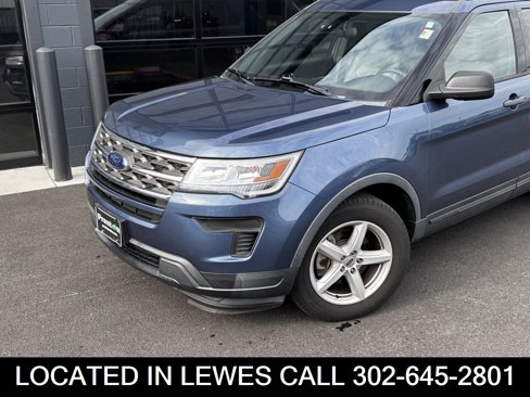 Used 2019 Ford Explorer FWD image 2