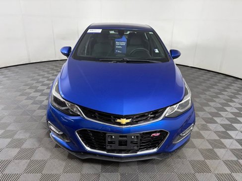 Used 2017 Chevrolet Cruze LT w/ Convenience Package image 2