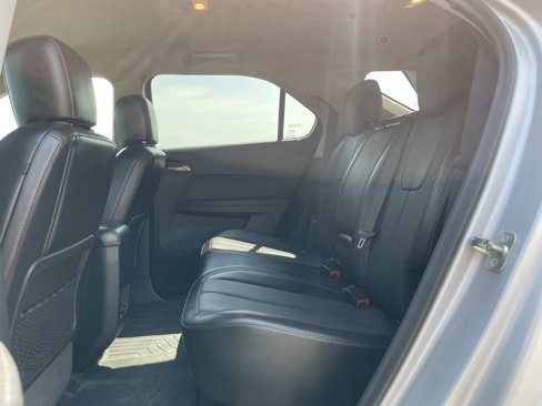 Used 2017 Chevrolet Equinox Premier w/ Enhanced Convenience Package image 26