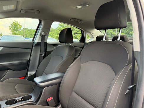 Used 2021 Kia Forte LXS image 16