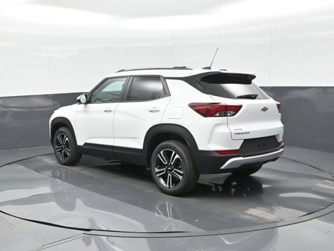 New 2025 Chevrolet TrailBlazer LT w/ Convenience Package image 6