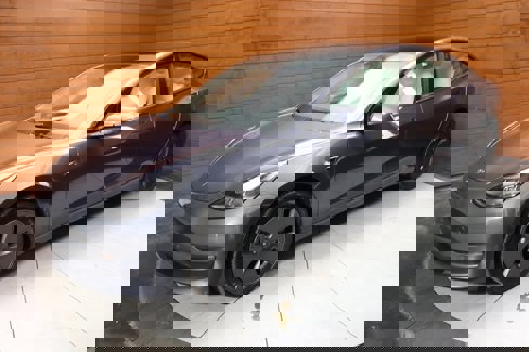 Used 2023 Tesla Model 3 Standard Range image 8
