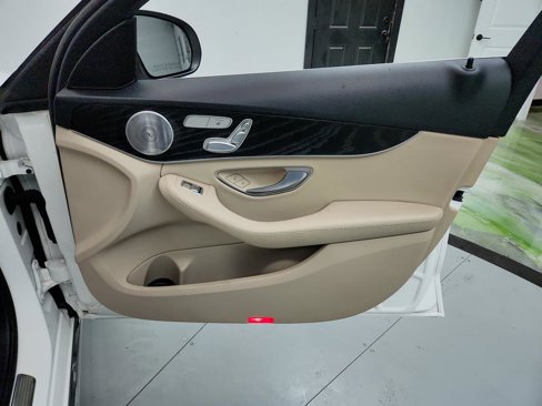 Used 2017 Mercedes-Benz C 300 Sedan image 26
