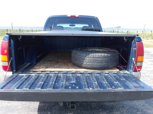 Used 2000 Chevrolet Silverado 1500 LS image 17