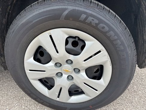 Used 2018 Chevrolet Trax LS image 8