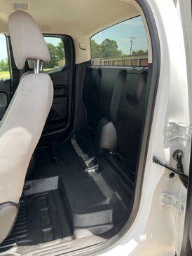 Used 2018 Chevrolet Colorado W/T image 9