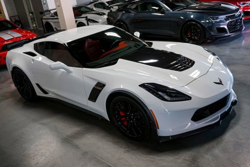Used 2015 Chevrolet Corvette Z06 w/ Z07 Performance Package image 60