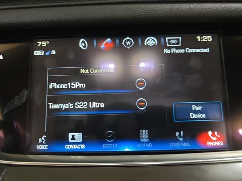 Used 2018 Cadillac XT5 Luxury w/ Driver Awareness Package image 21