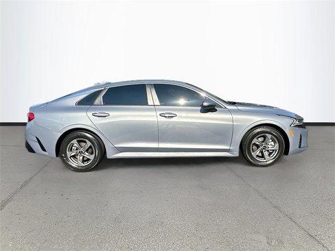 Used 2023 Kia K5 LXS image 8
