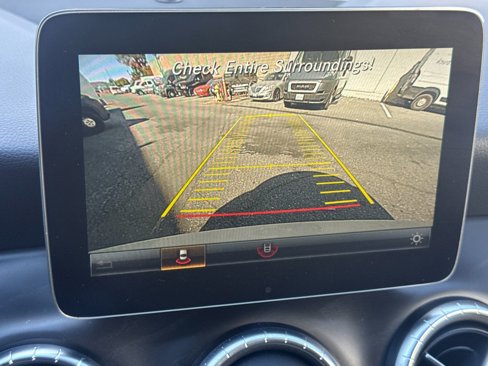 Used 2018 Mercedes-Benz CLA 250 image 19