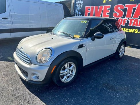 Used 2013 MINI Cooper Hardtop image 3
