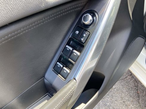 Used 2016 MAZDA MAZDA6 Touring image 7