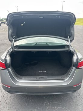Used 2023 Nissan Sentra SV w/ Trunk Package image 15