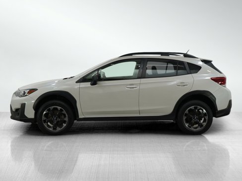 Used 2023 Subaru Crosstrek 2.0i image 2