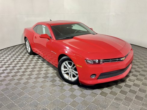 Used 2015 Chevrolet Camaro LS image 2