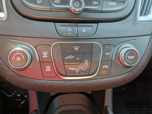 Used 2023 Chevrolet Malibu LS image 22
