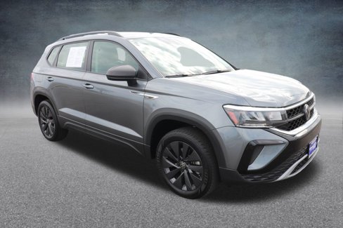 Used 2024 Volkswagen Taos S image 1