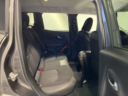 Used 2017 Jeep Renegade Trailhawk image 26
