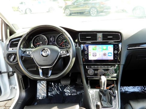 Used 2018 Volkswagen Golf SEL image 31