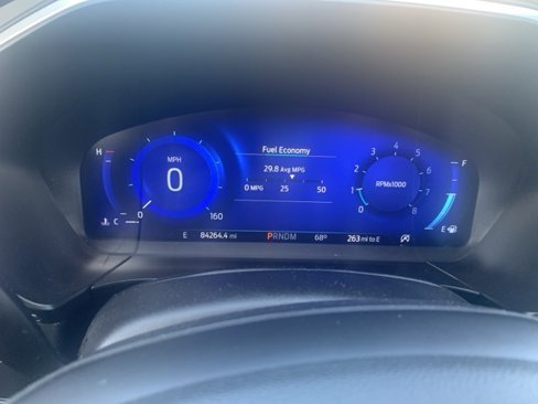 Used 2020 Ford Escape Titanium image 22