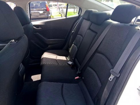 Used 2015 MAZDA MAZDA3 i Touring w/ Technology Package image 15