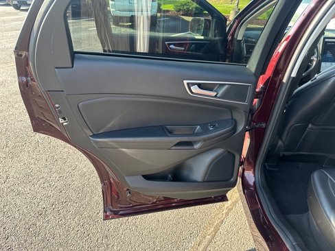 Used 2023 Ford Edge SEL image 22