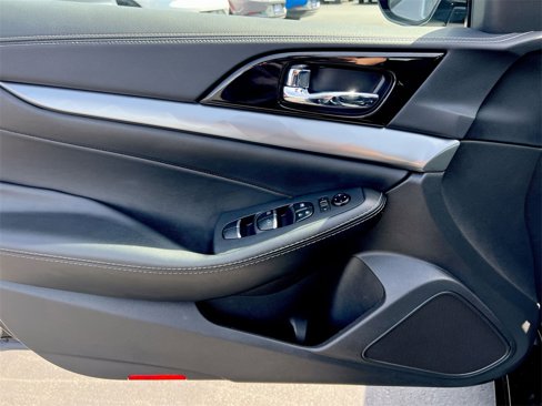 Used 2023 Nissan Maxima SV w/ Floor Mat Group image 19