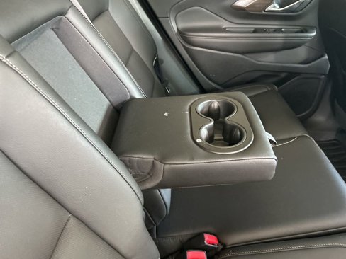 Used 2018 GMC Terrain Denali w/ Advanced Safety Package image 28