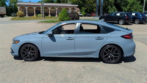 Used 2023 Honda Civic Sport Touring image 5
